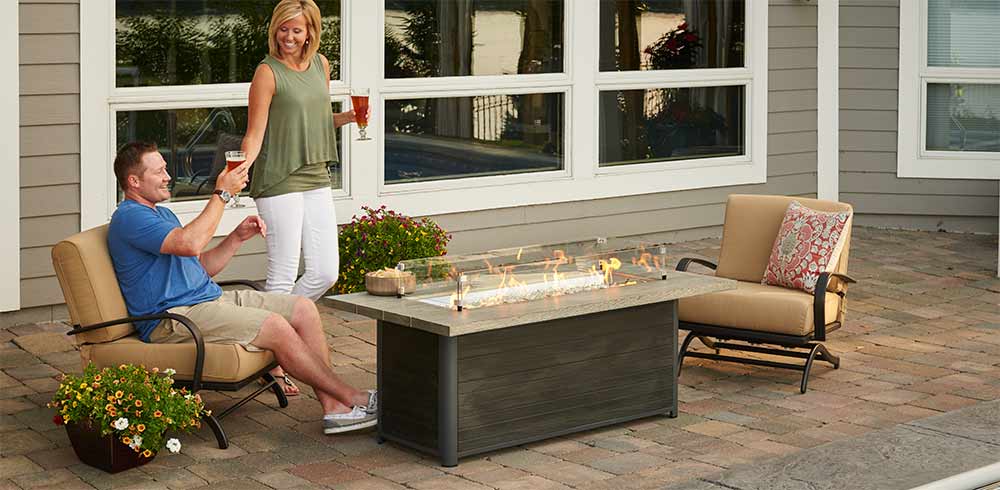 The Outdoor GreatRoom Company Cedar Ridge Gas Fire Table Review